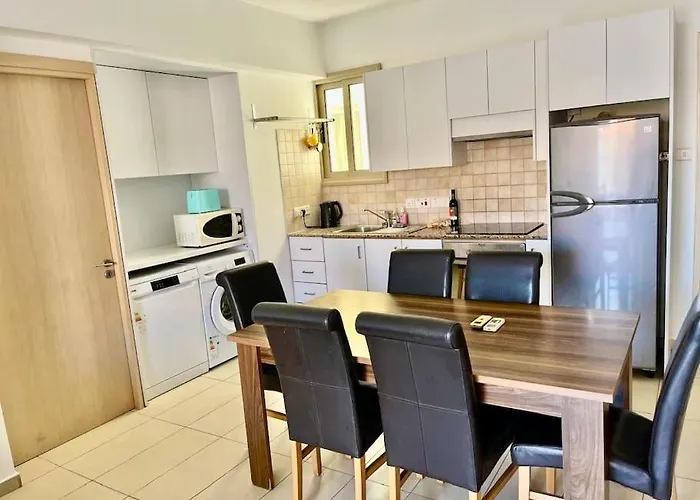 Eliza At Pernera Appartamento Protaras