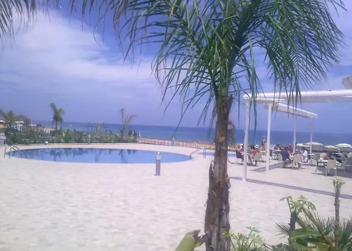 Eliza At Pernera Appartamento *